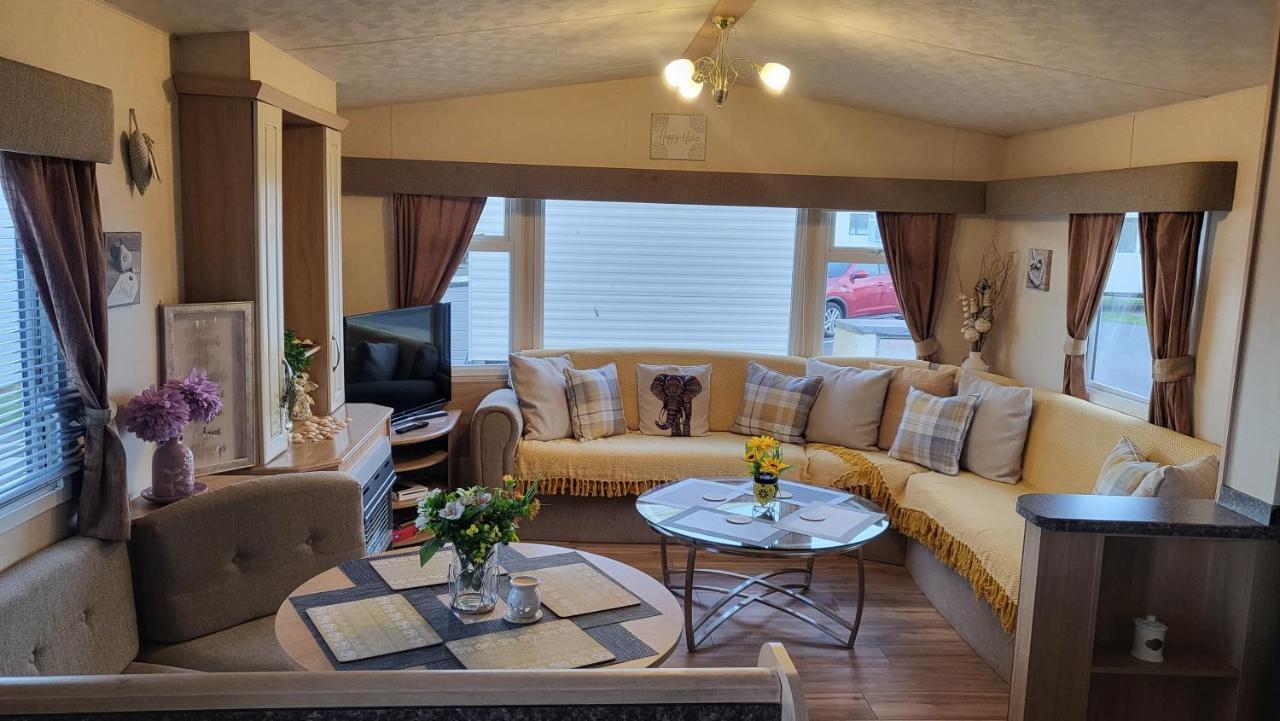 Holiday home Static Caravan N Wales Lyonsrobinhood Rhyl